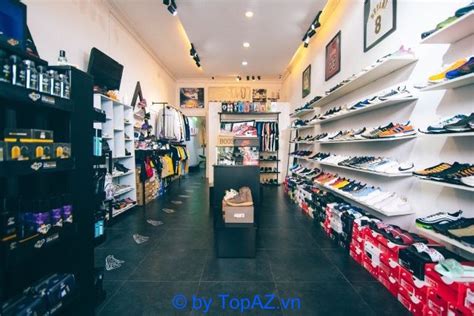 shop sneaker tphcm.